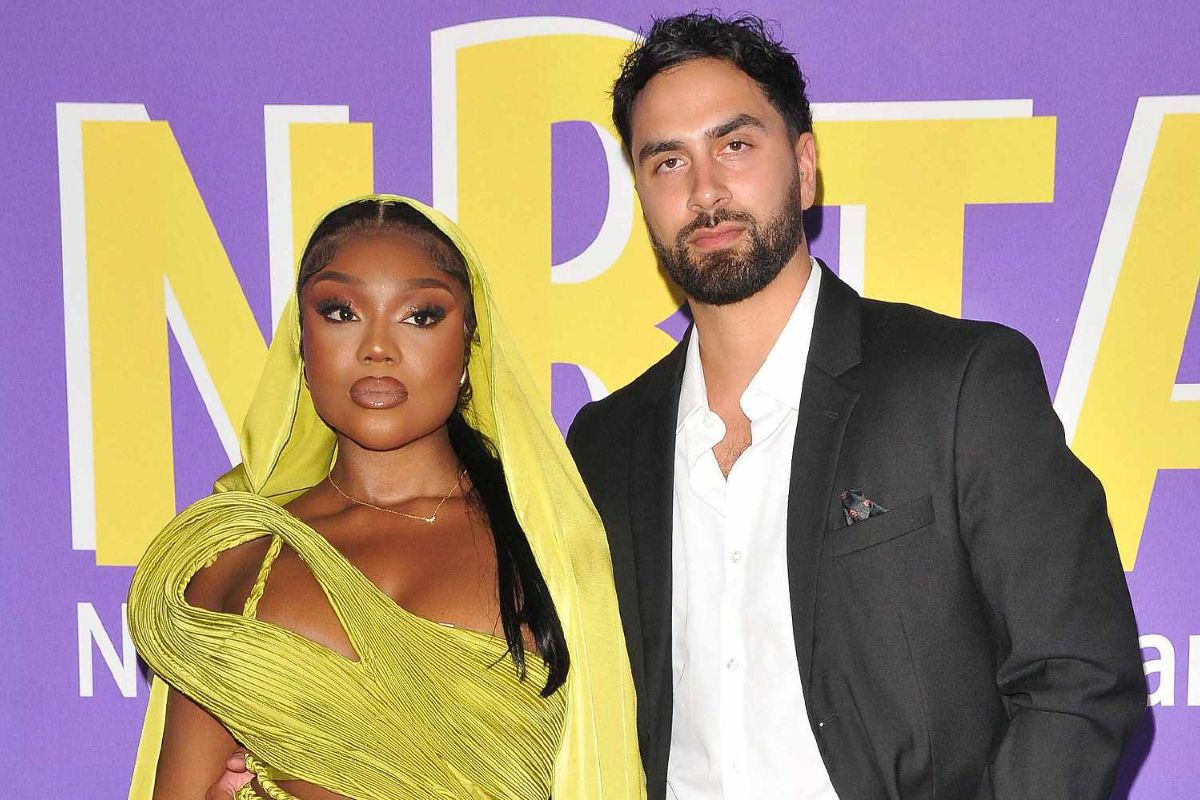 Love Island Whitney Adebayo and Lochan Nowacki