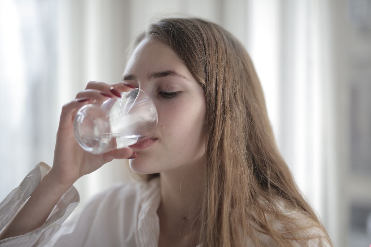 Drink more water for skin detox
