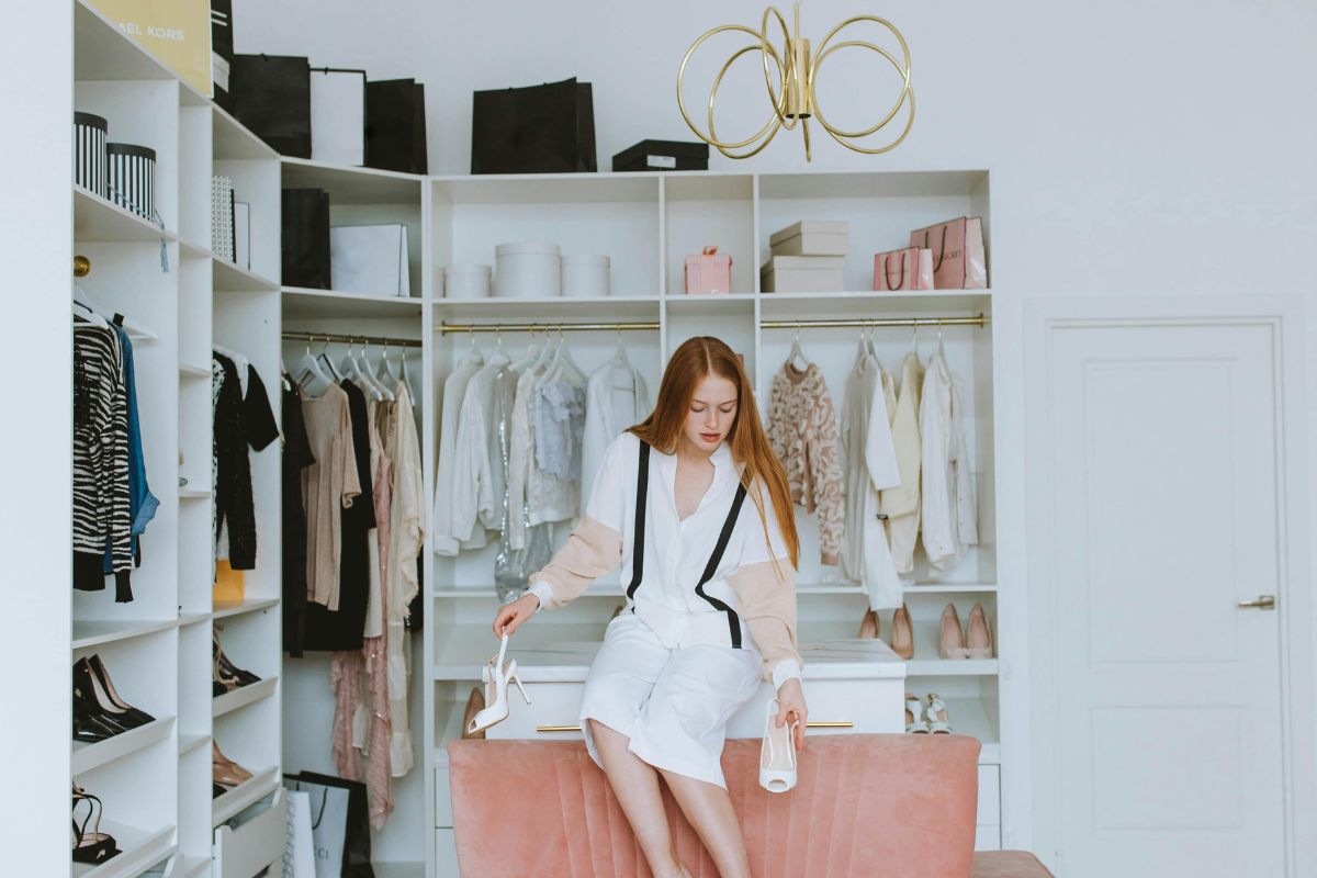 Turn Your Closet into a Photo Spot