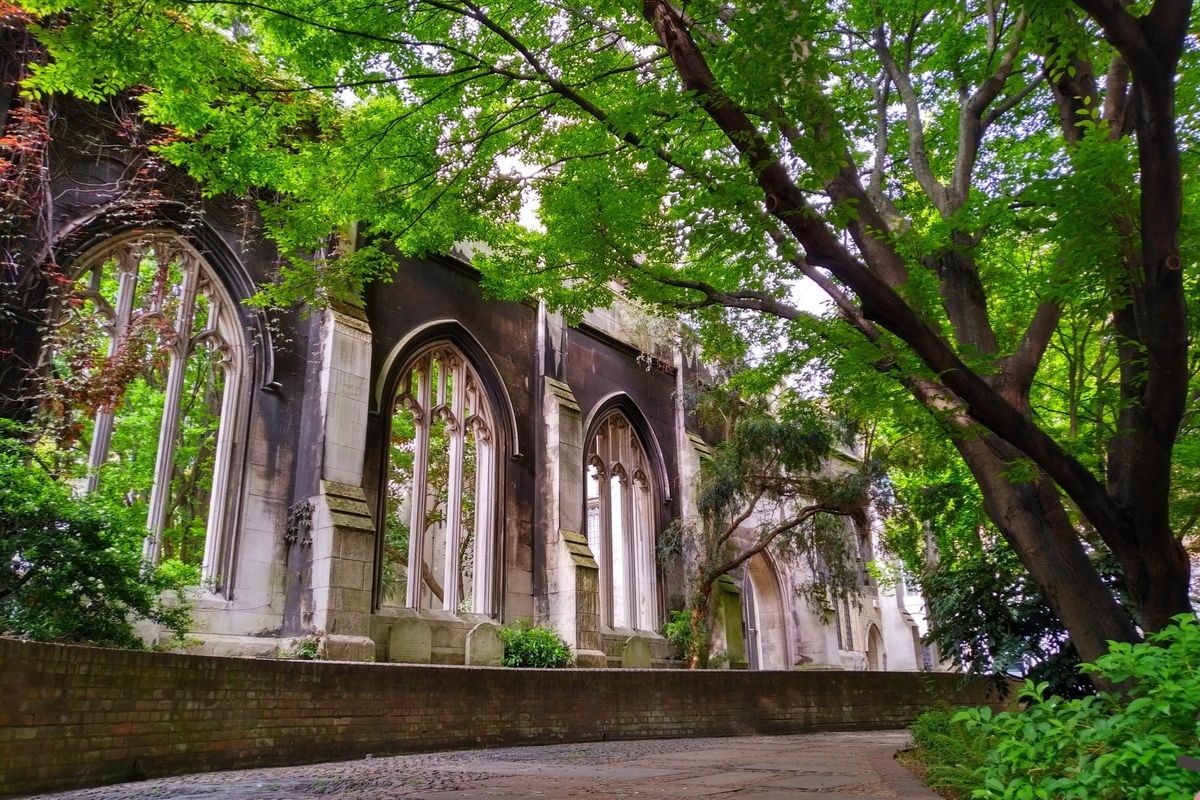 St Dunstan in the East Church Garden