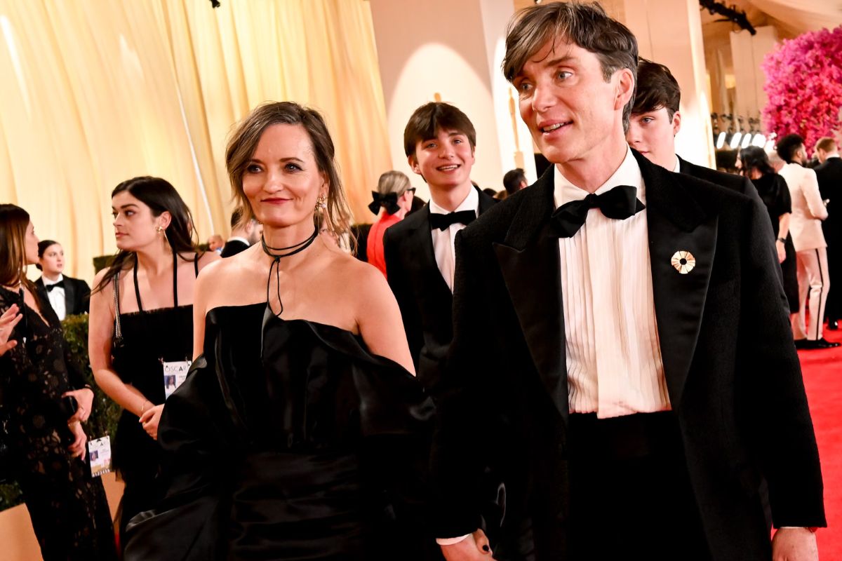 Cillian Murphy is married; he tied the knot with Yvonne McGuinness