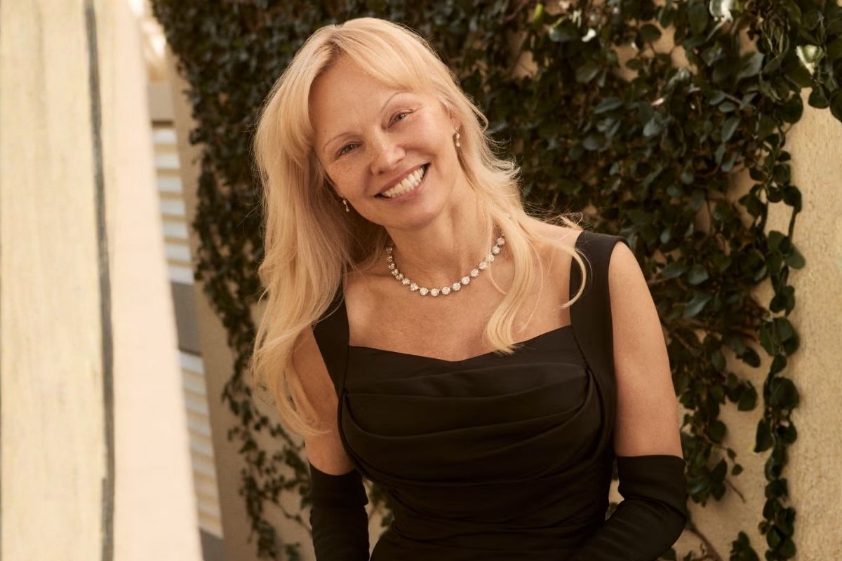 Pamela Anderson 2025 Award Season Glow-Up