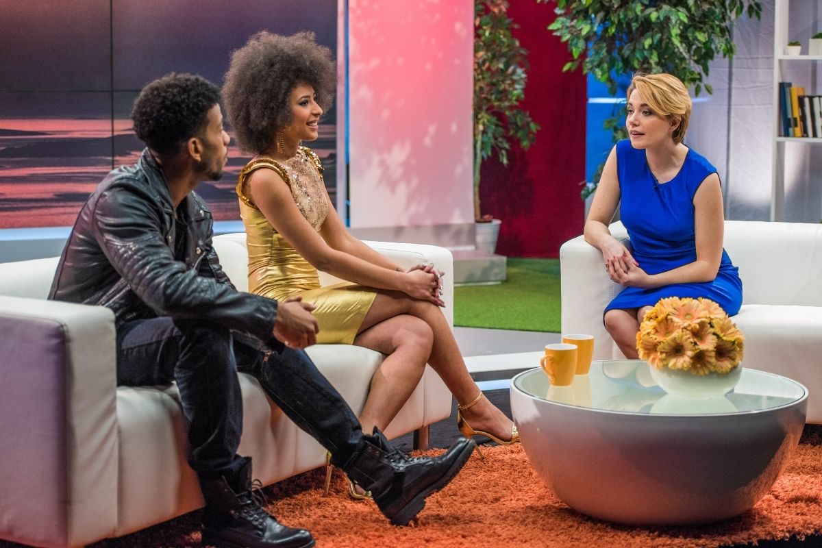 Authenticity as a Key to Popularity