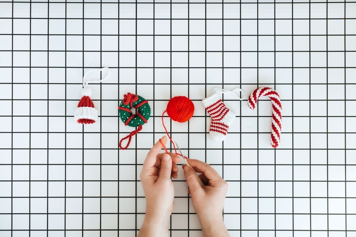 Yarn knitting christmas decor