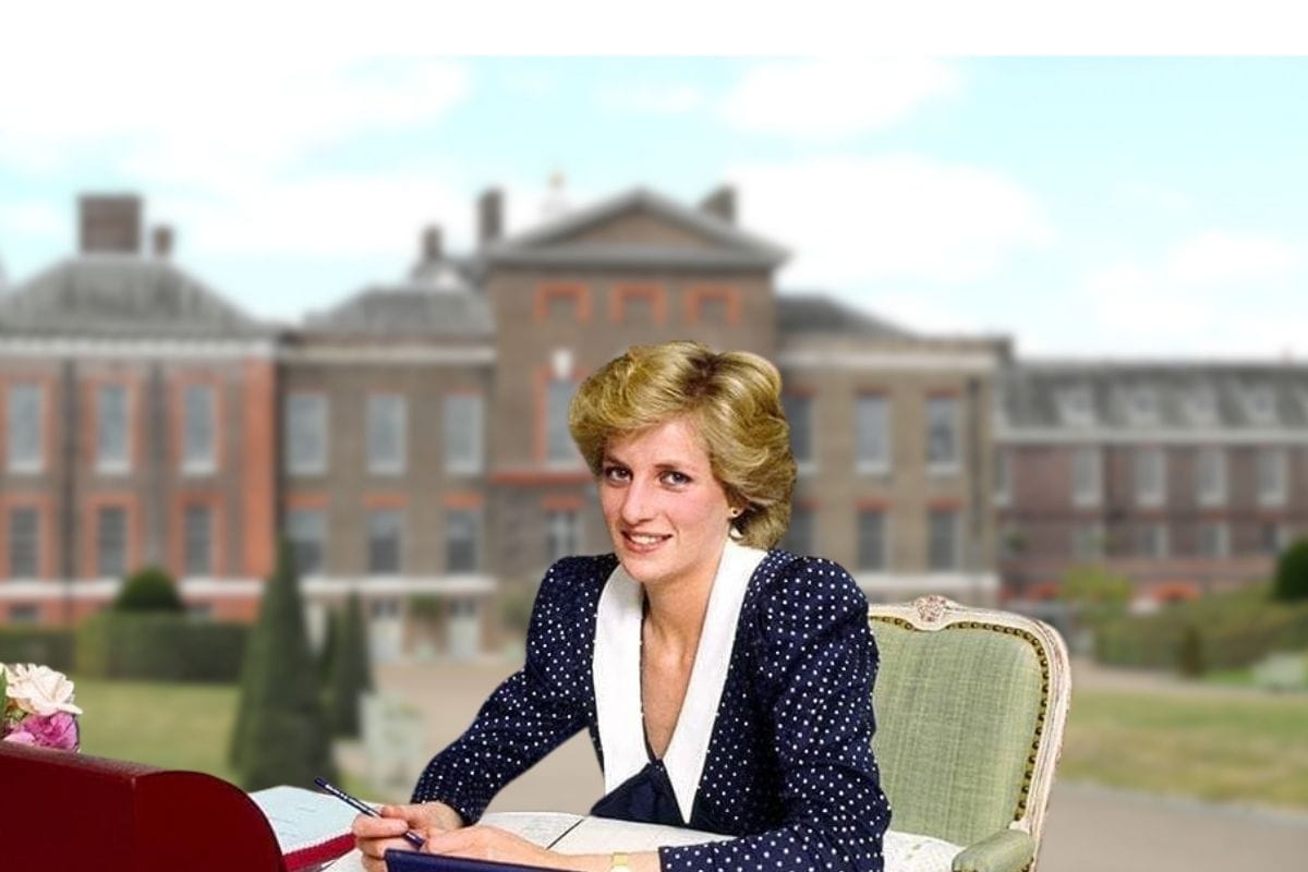 Diana Live At Kensington Palace
