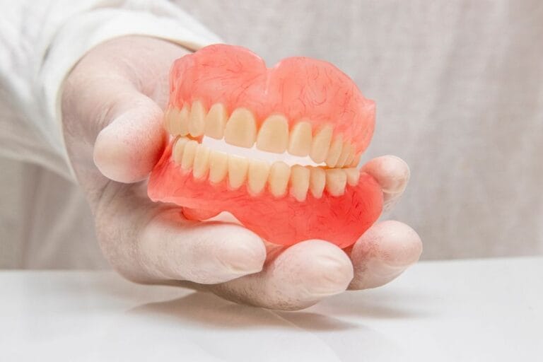 What are Dentures